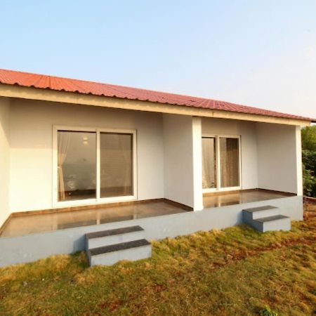 Sea King Beach Resort Ganpatipule Luaran gambar