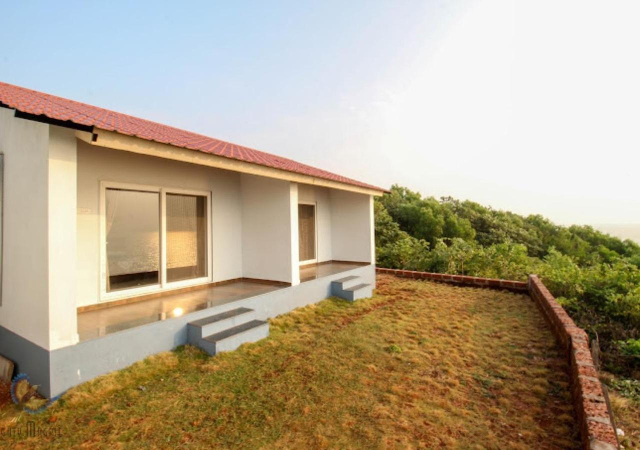 Sea King Beach Resort Ganpatipule Luaran gambar