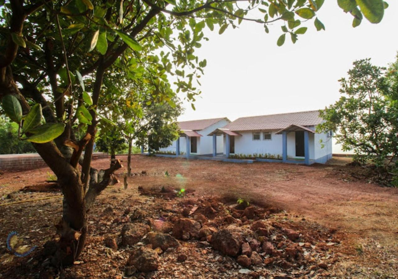 Sea King Beach Resort Ganpatipule Luaran gambar